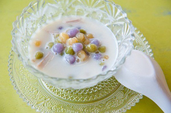 Cómo hacer Bua Loy: el postre tailandés de bolas de arroz de coco